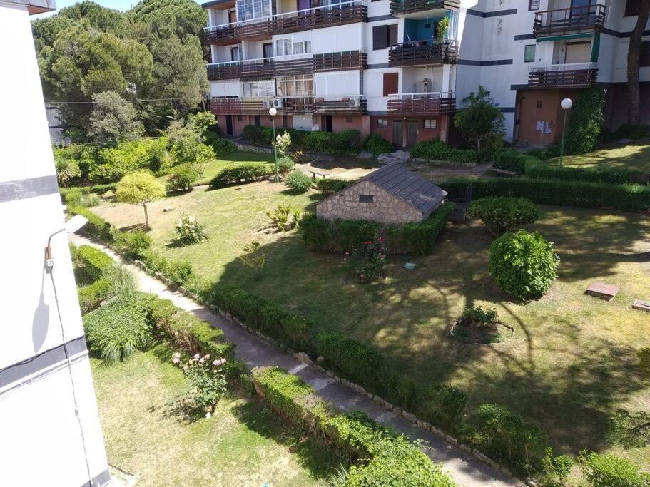 Acogedor Apartamento Con Bellas Vistas Al Embalse San Martín de Valdeiglesias Екстериор снимка